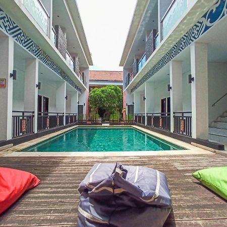 Rabasta Mahayana Kuta Hotel Bali Exterior foto
